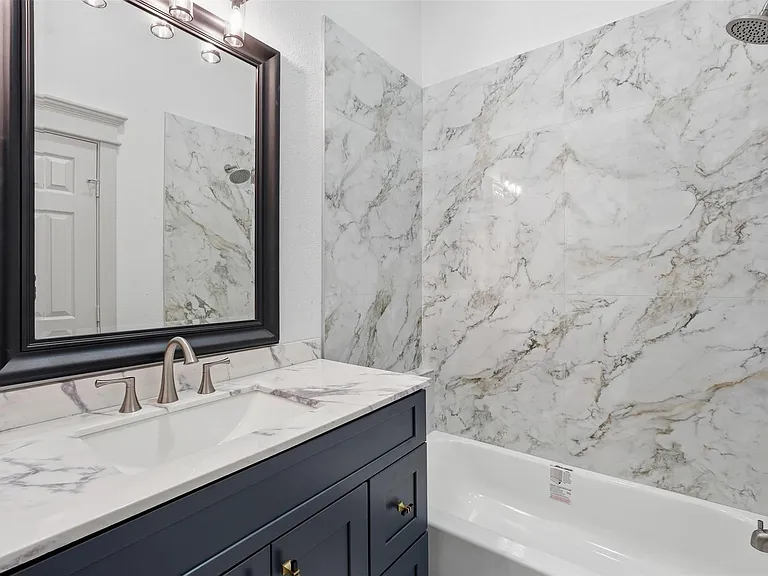 514 Vincent St #B — Photo 12
