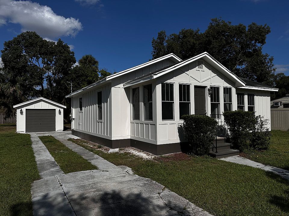 1st image of 415 Patlin Ave