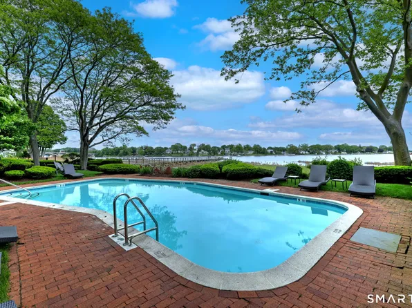 42 Ferry Court #42, Stratford, CT 06615