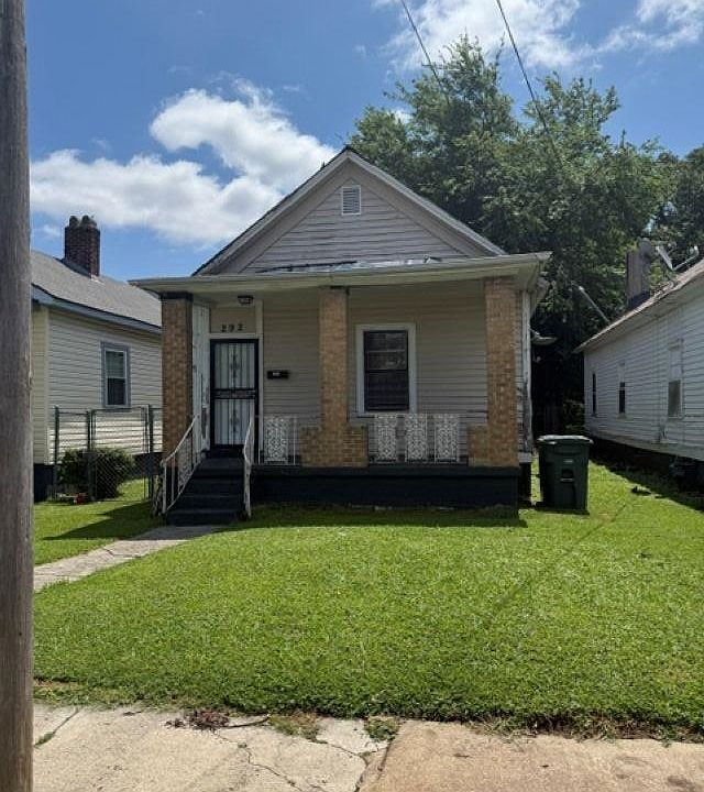 1st image of 292 Decatur St