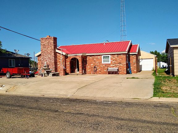 2nd image of 1015 Miller Ave