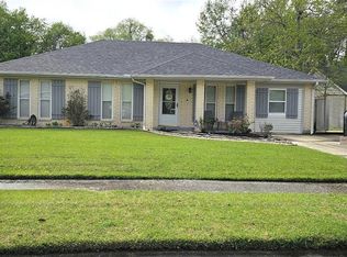 1433 Meadowlawn St, Slidell, LA 70460