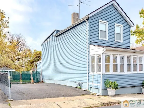 15-17 Middle Rose St, Trenton, NJ 08618