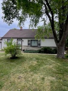 4956 S 28th St, Milwaukee, WI, 53221