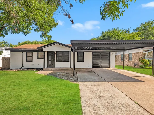 5724 Bowling Dr, Watauga, TX 76148