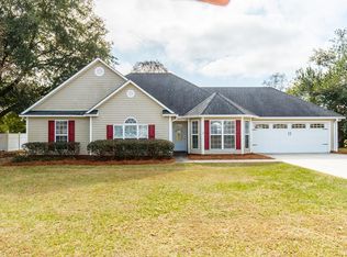 43 Ard Rd, Ray City, GA 31645