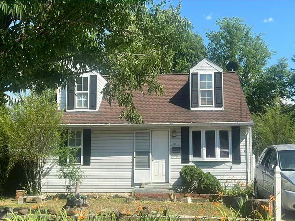 216 Coakley St, Fredericksburg, VA 22401