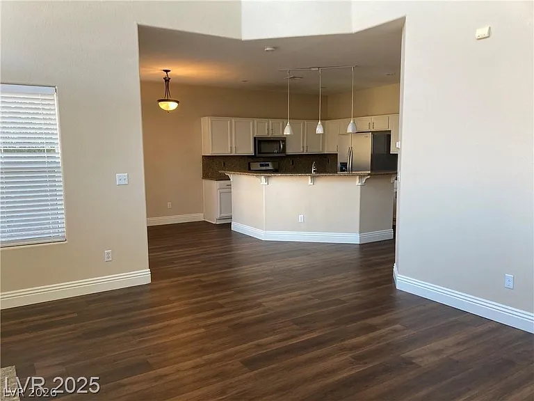 3120 Whispering Canyon Ct — Photo 9