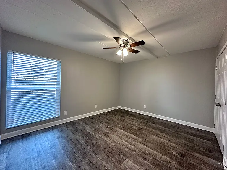 The Hammond Apartments — Photo 157