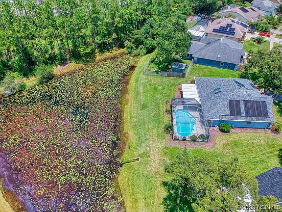 2nd image of 1327 N Wembley Cir