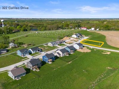 322 Galileo Dr, Riverside, IA, 52327
