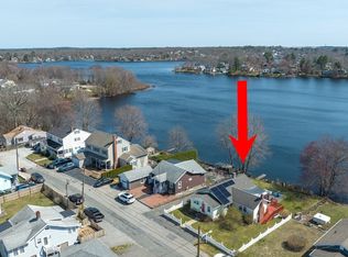 11 Castle Rd, Weymouth, MA 02189