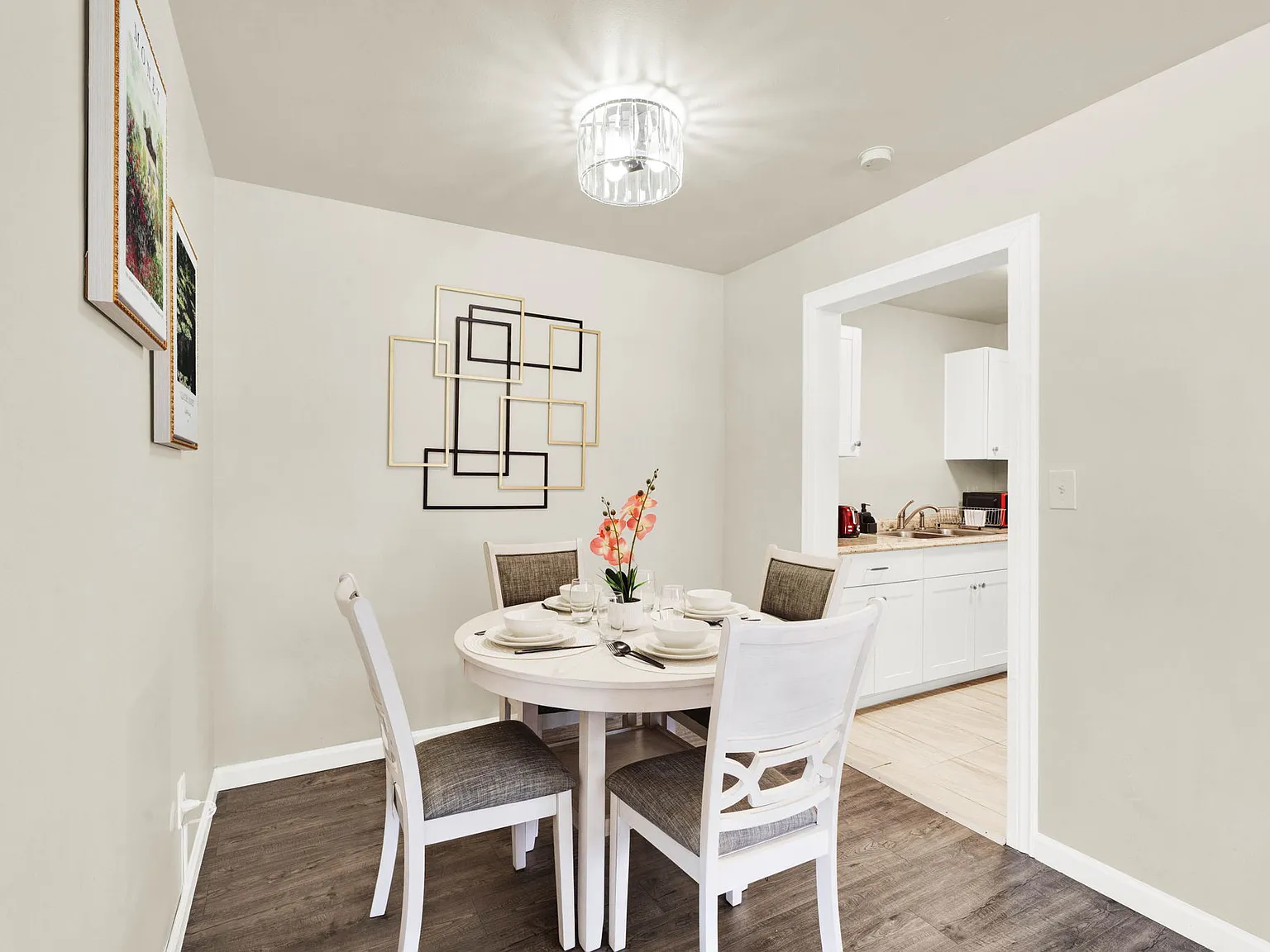 Ava Dearborn Apartments 2 — Photo 3