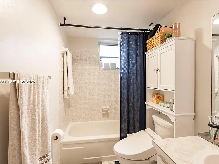 9490 SW 77th Ave #N1 — Photo 16