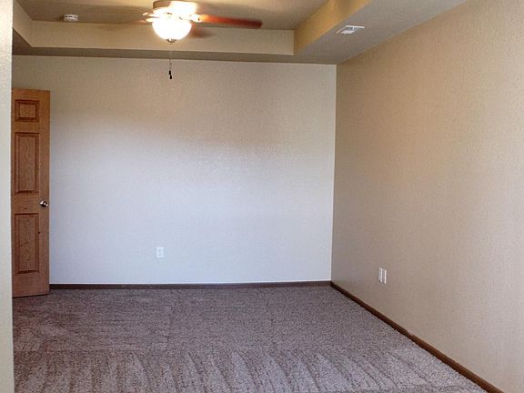 5th image of 10356 Edith Ave