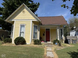 518 W 5th St, Seymour, IN 47274