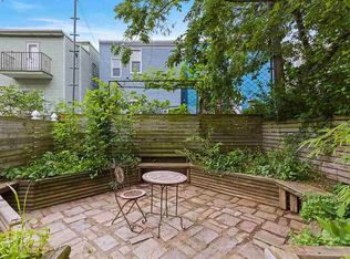 215 Shippen St #1, Weehawken, NJ 07086