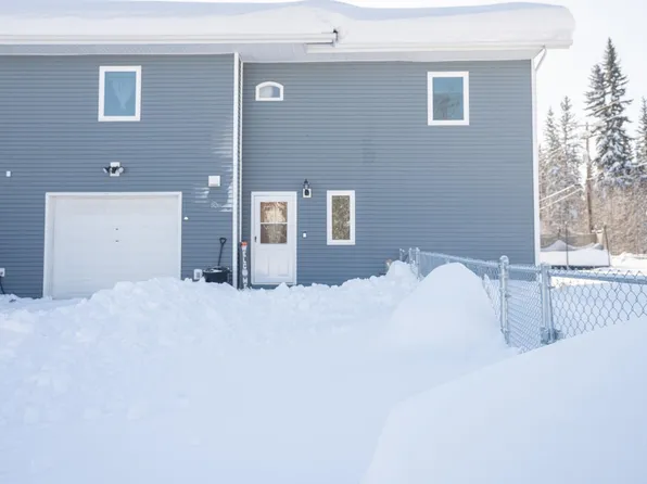 526 E 5th Ave, North Pole, AK 99705