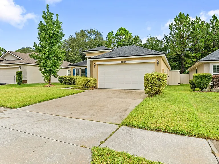 4181 Emilio Ln — Photo 3