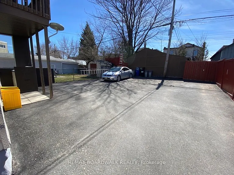 332 Shakespeare St #1 — Photo 25