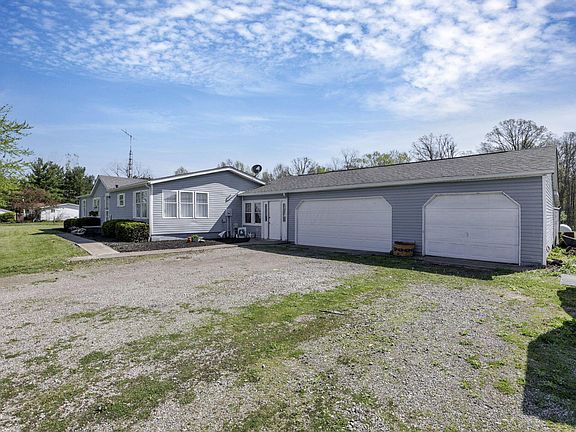 3rd image of 1185 Township Road 221