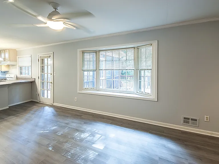 4682 Sharon Valley Ct — Photo 12