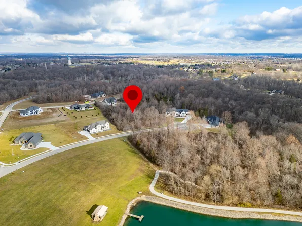 4332 Chapel Hill Ct, Bargersville, IN 46106