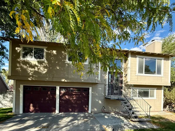 1895 Mizpah St, Winnemucca, NV 89445
