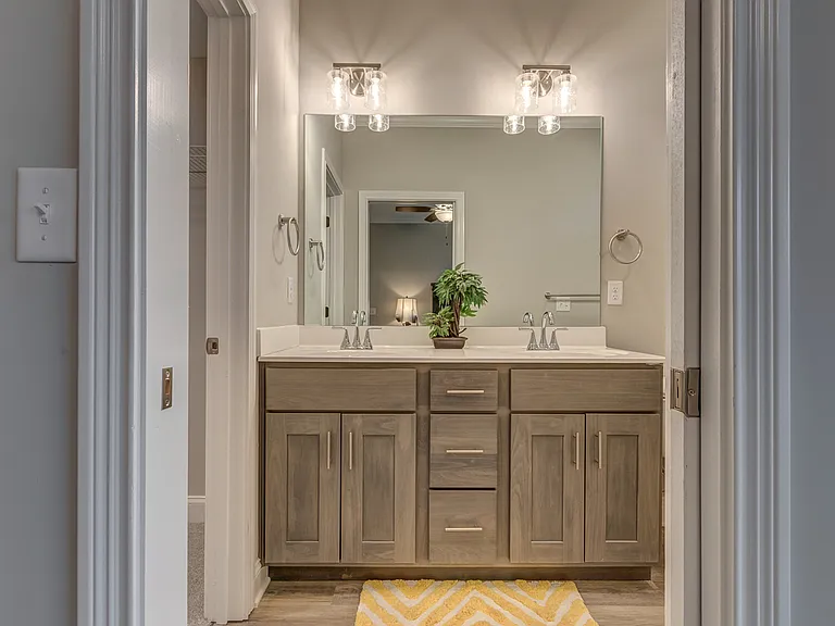 301 Copperfield Way — Photo 33