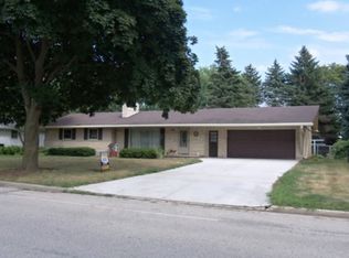 2153 Kassner Dr, Green Bay, WI 54304