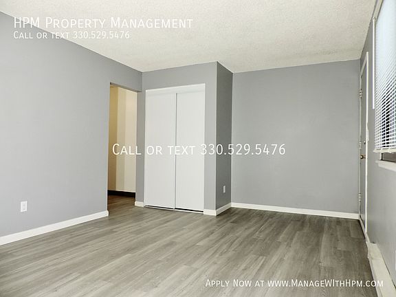 4th image of 1015 Howe Ave APT 17