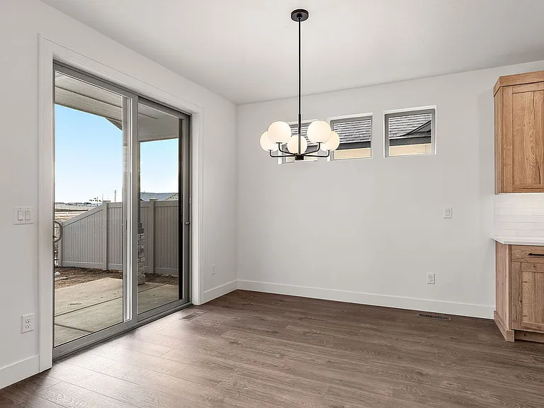 1806 N Black Elm Ln — Photo 17