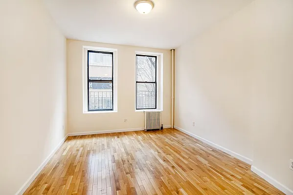 Rented by Compass | media 23