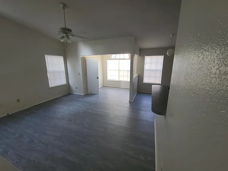1613 Columbia Arms Cir #244 — Photo 1