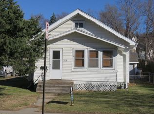919 N 8th St, Council Bluffs, IA 51503