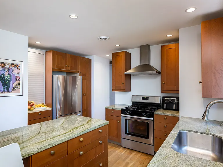 3820 Belmont Ave — Photo 8