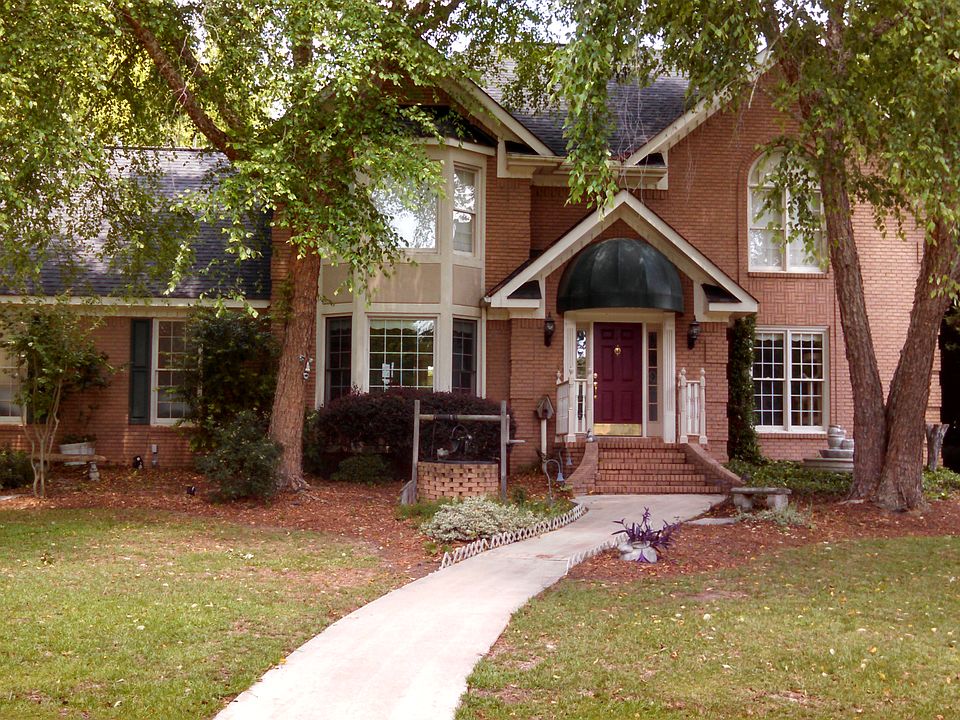 1st image of 108 Heron Dr