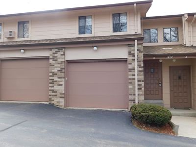 312 Sheffield Rd, Waukesha, WI, 53186
