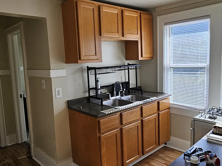815 Minnesota Ave #5 — Photo 3