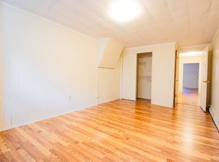 39 Garrison Rd APT B, Brookline, MA 02445