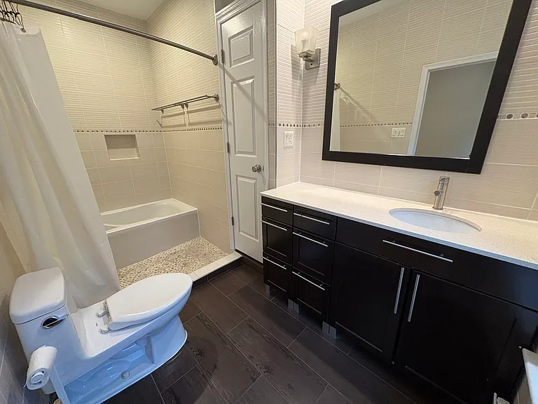 1424 S St NW — Photo 18