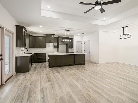 5th image of 1247 Cantu Rd