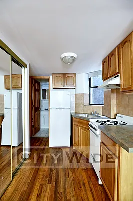 Rented by City Wide Apartments | media 3