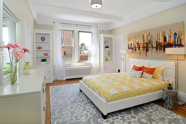 Sold by Corcoran | media 28