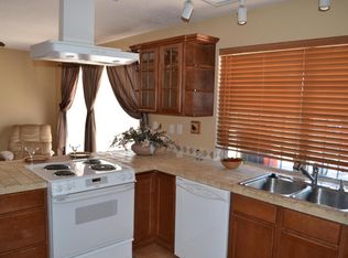 9520 E Palm Tree Dr, Tucson, AZ 85748