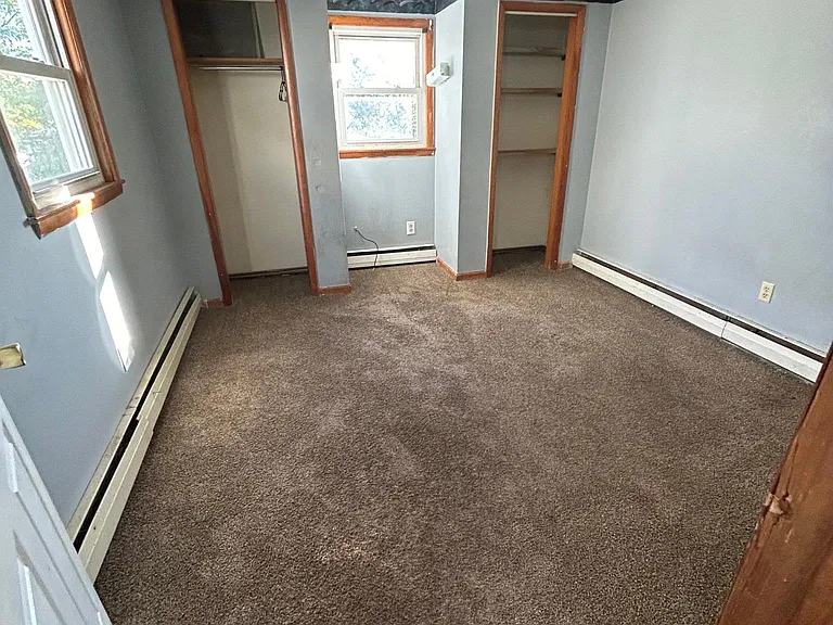 640 Columbia Ave — Photo 9