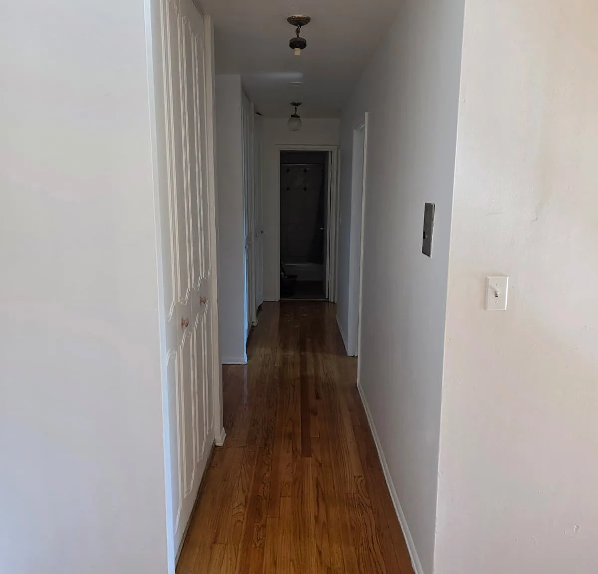 2 bed, 1000 sqft, $1,525 — Photo 4