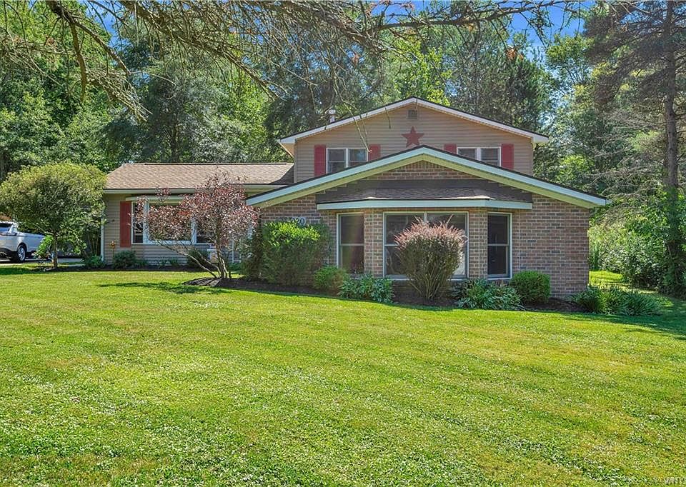 1st image of 120 Sigman Ln