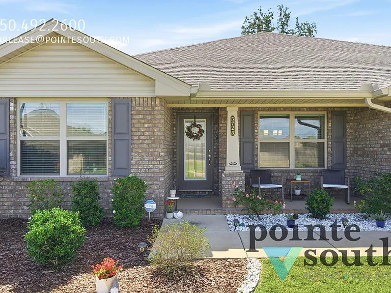 5725 Montauk Way — Photo 4