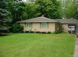 4994 Murphy Rd, Orchard Park, NY 14127